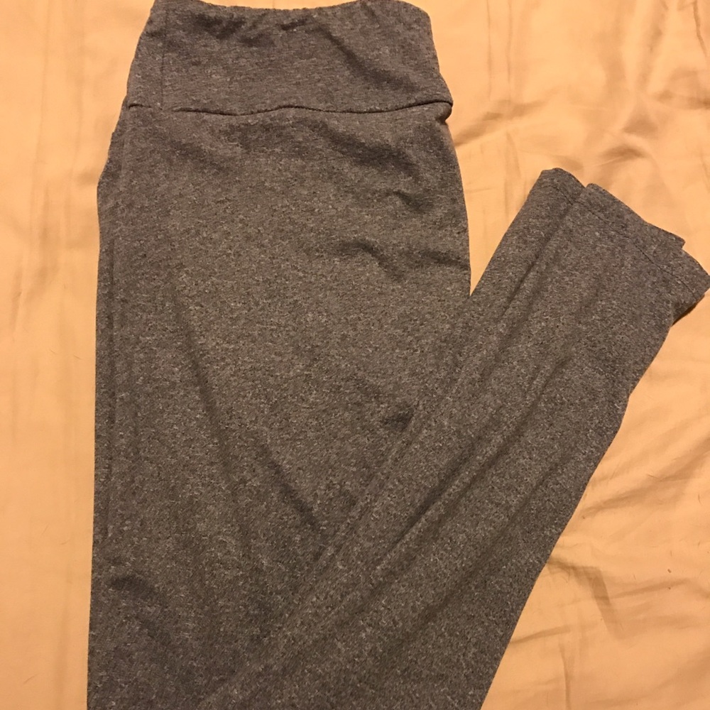 LulaRoe Grey Heathered Leggings