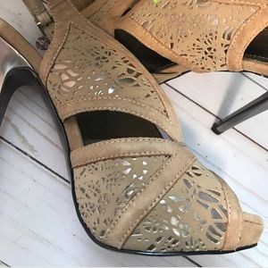 Nude/Silver Aldo Heels