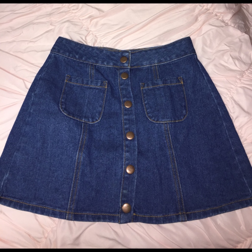 button down denim skirt