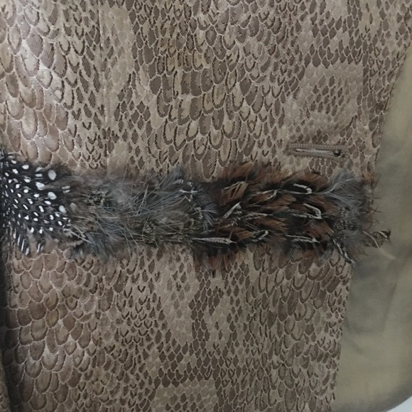 Blazer with feather detailing - Picture 2 of 4