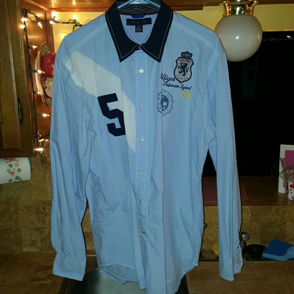 Antique Tommy Hilfiger long Sleeve shirt