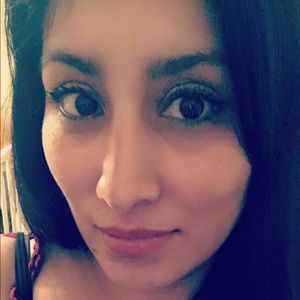 Meet your Posher, Diana