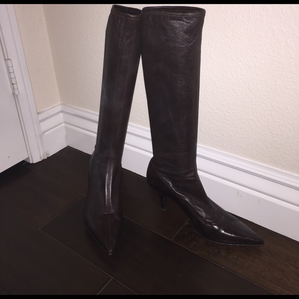 Sergio Rossi brown leather knee boots