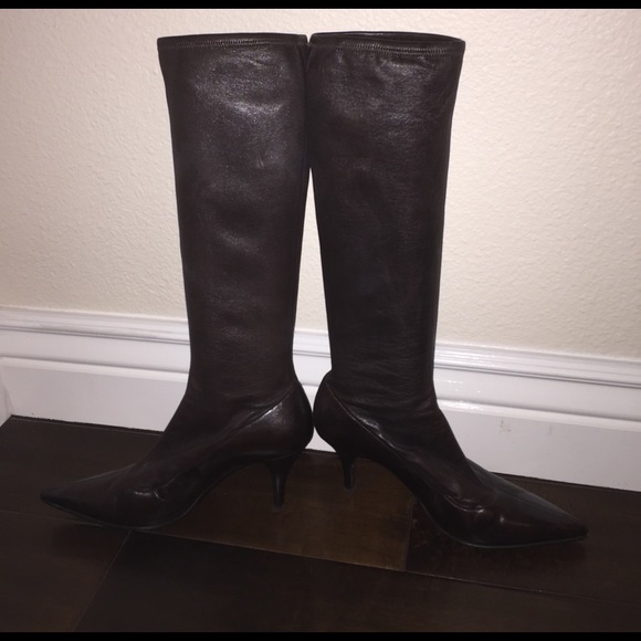 1-145_88b820f8-2cf3-4c4a-a983-  Sergio Rossi brown leather knee boots