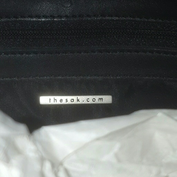 THE SAK Tote Handbag - Picture 3 of 4