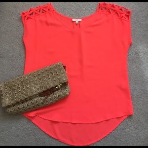 EM | neon orange top