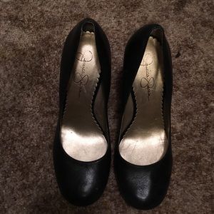 Jessica Simpson black high heels size 7