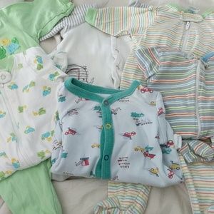 Newborn clothes