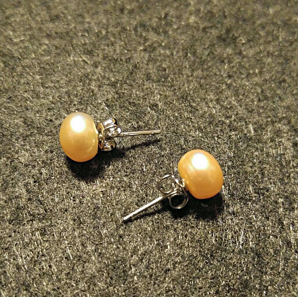 Pink Freshwater Pearl Earrings