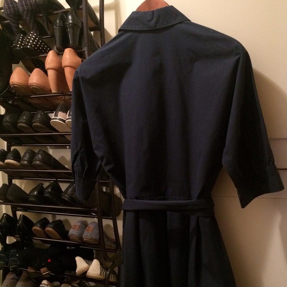 Theory deep blue shirt dress with pockets