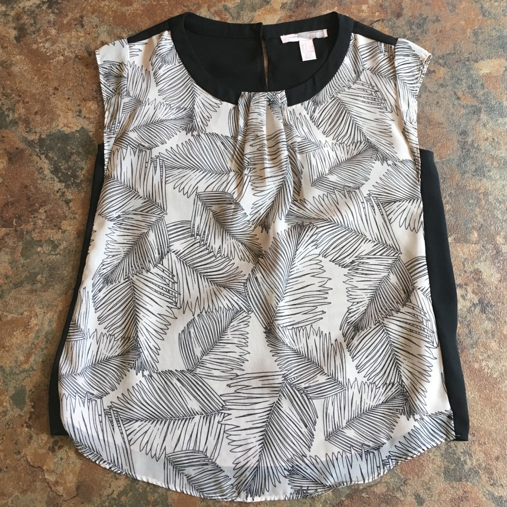 Nice blouse with leave pattern