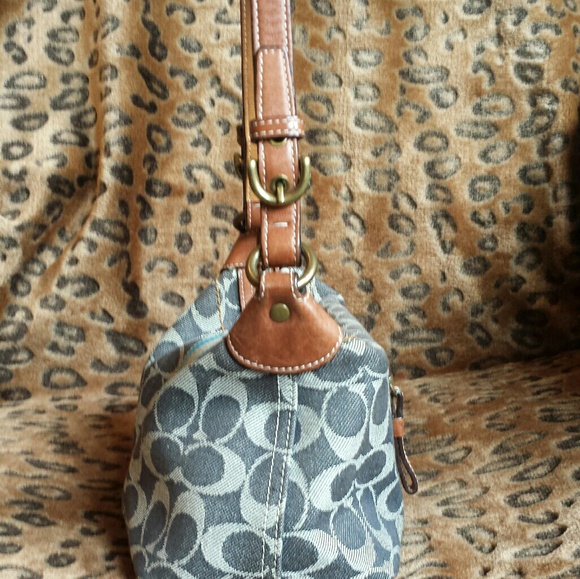 Coach Black Signature Logo demi bag in turquiose - Picture 2 of 6