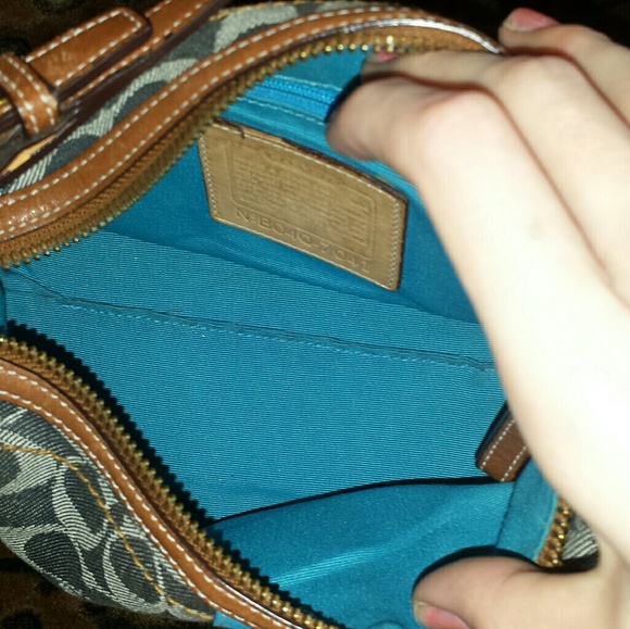 Coach Black Signature Logo demi bag in turquiose - Picture 5 of 6