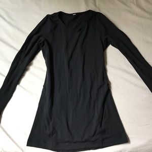 Lululemon running top