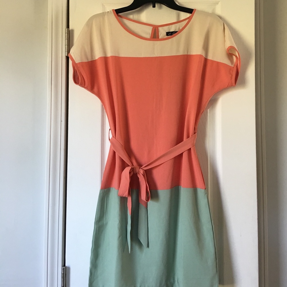 Color block dress