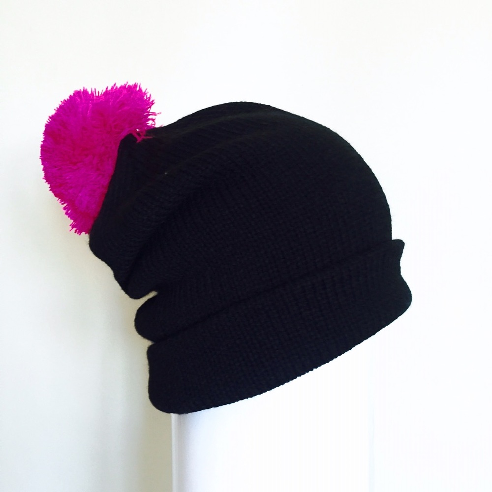 Cute beanie beret cap winter hat pink pompom