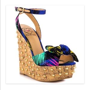 Penny Loves Kenny Wedge Heels. Like New