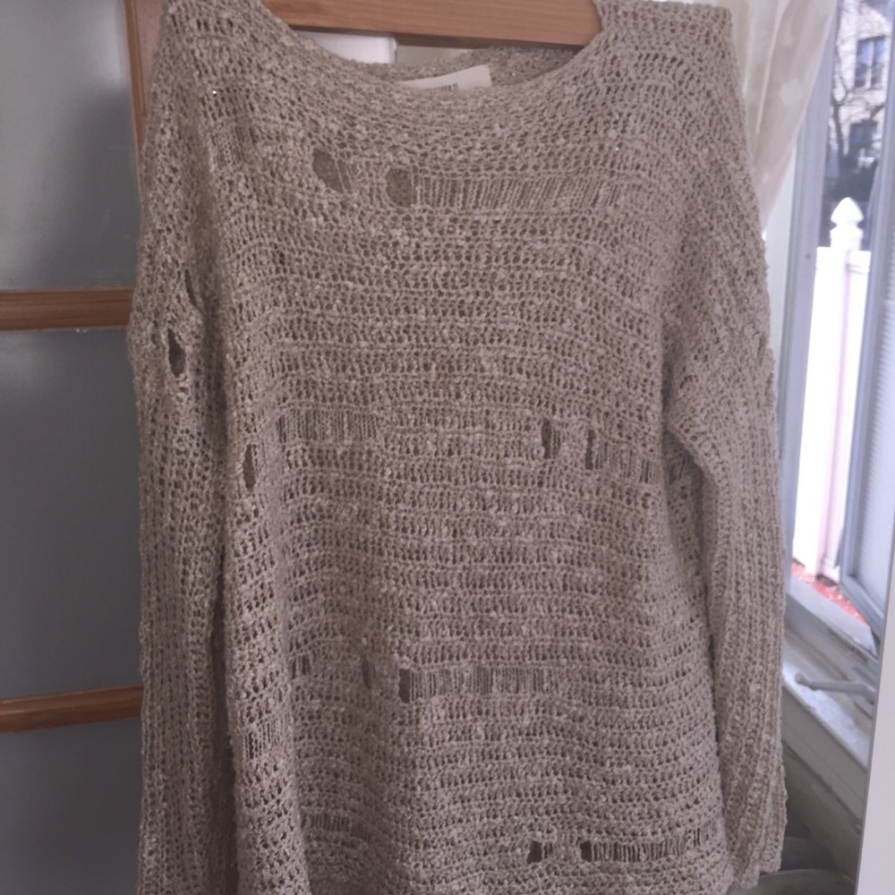 Forever 21 sweater shirt