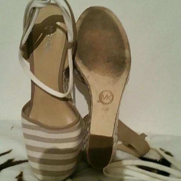 Yes - Picture 4 of 4