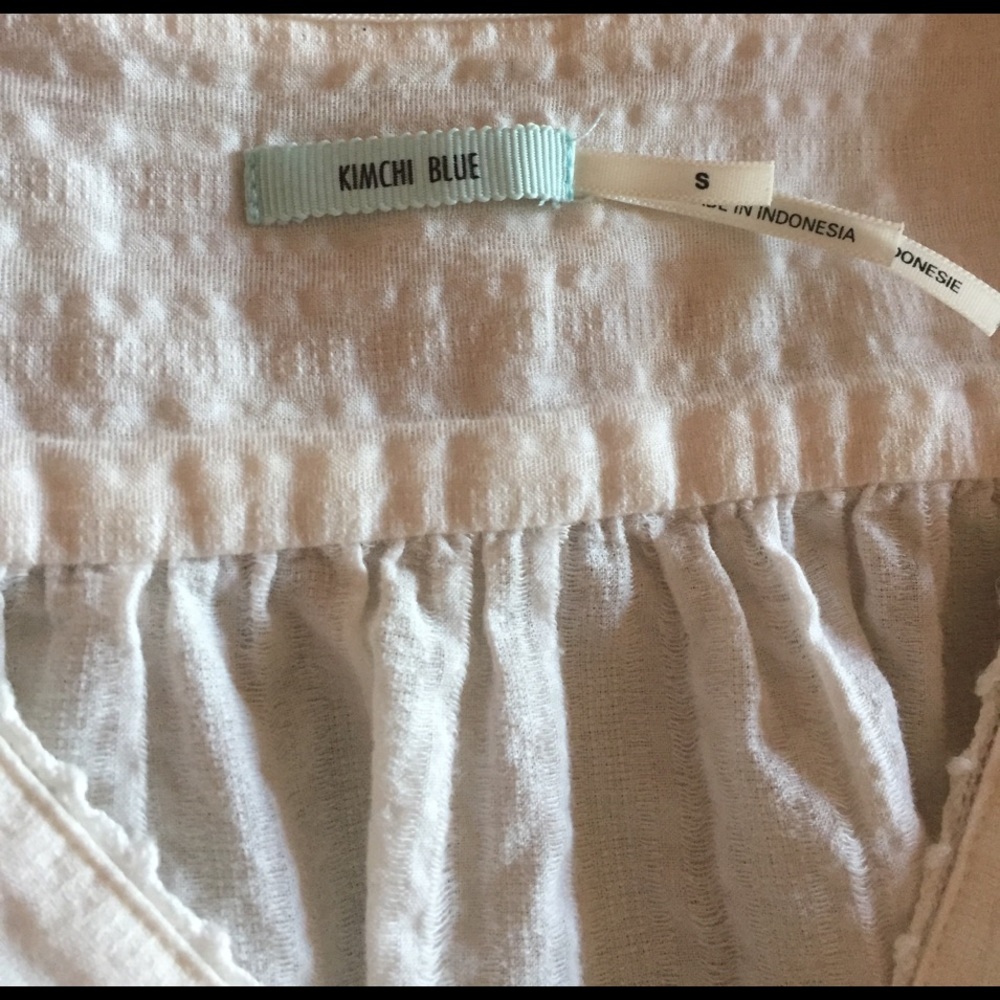 🚫SOLD🚫Urban Outfitters Chic blouse - Picture 3 of 5