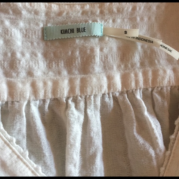 🚫SOLD🚫Urban Outfitters Chic blouse - Picture 3 of 5