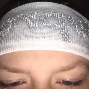 Meet your Posher, Zachary