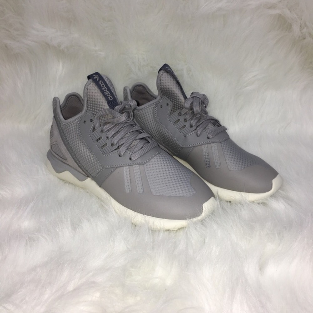 NWOT, Adidas Tubular Radical Sneakers