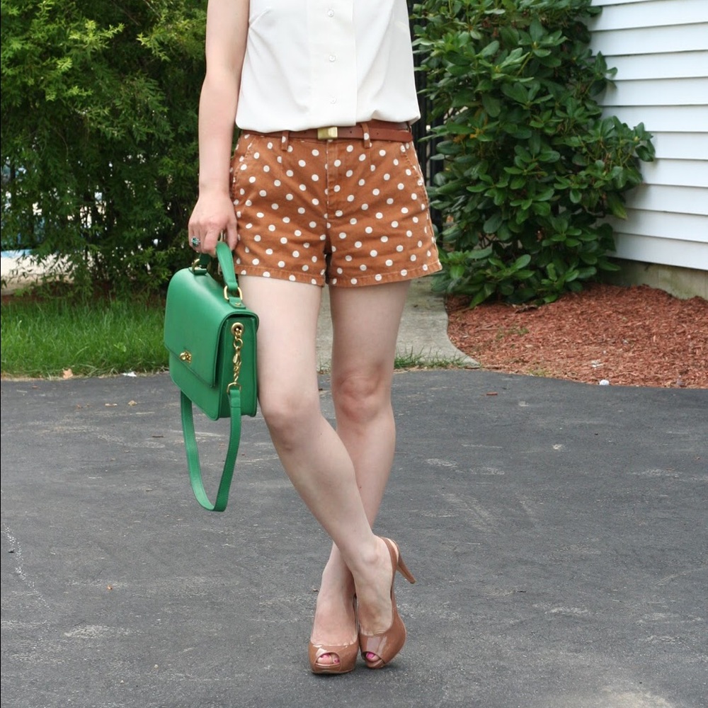 Madewell Artdot Polka Dot Shorts in Natural