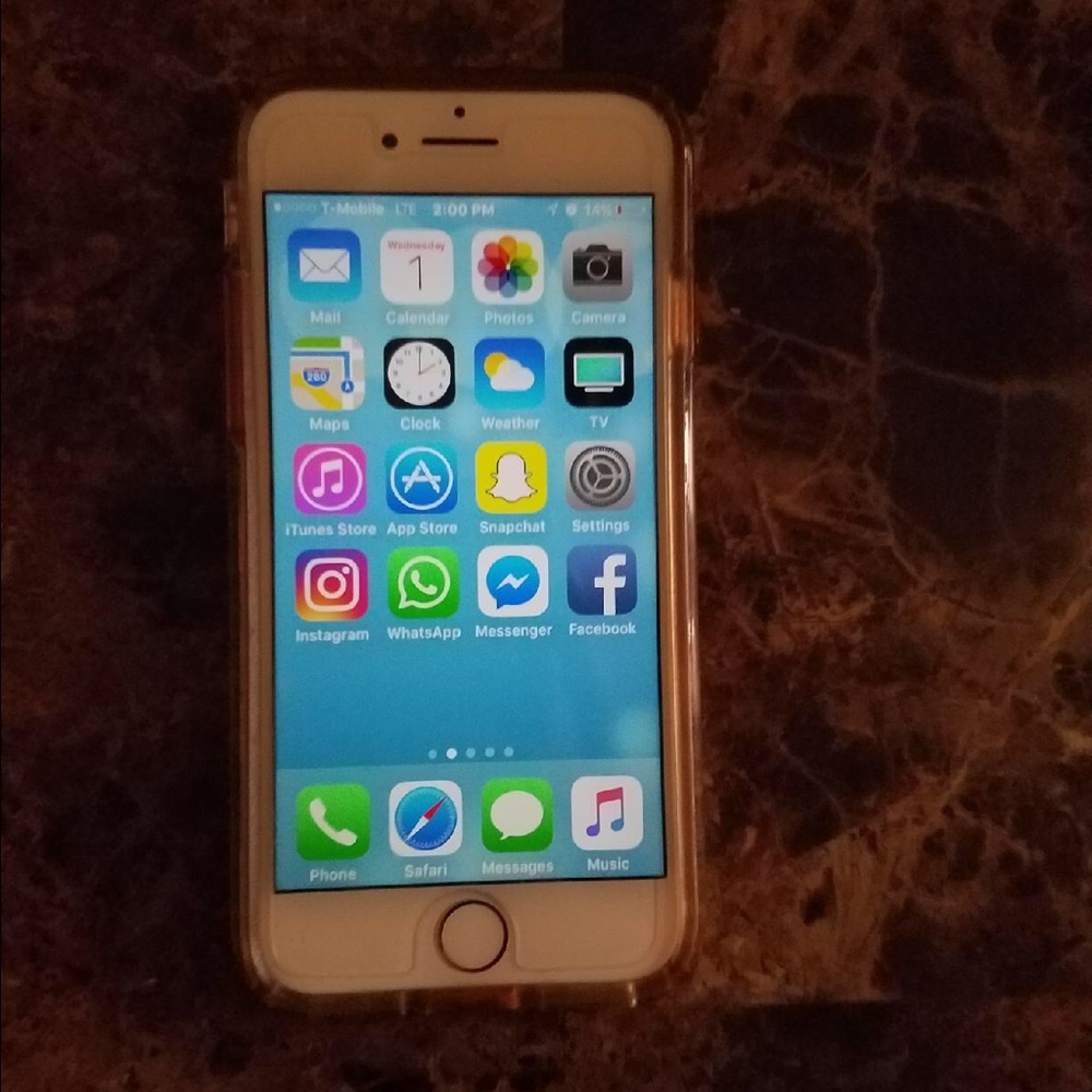 iPhone 7 pink 128 gb T-Mobile