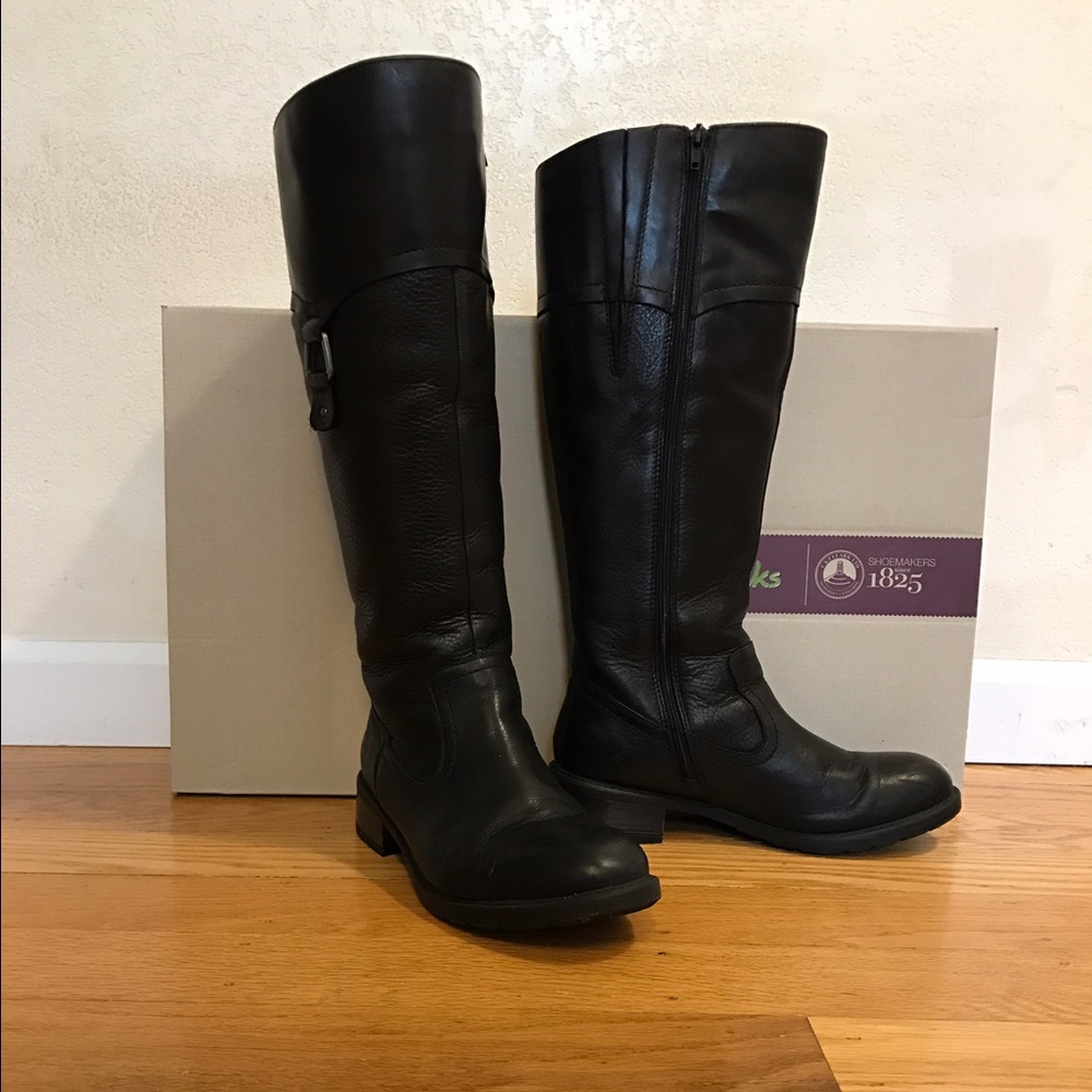 Tall waterproof leather riding boot