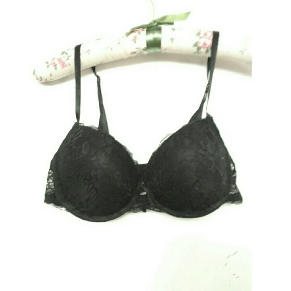 Tilly's Black Lace Bra