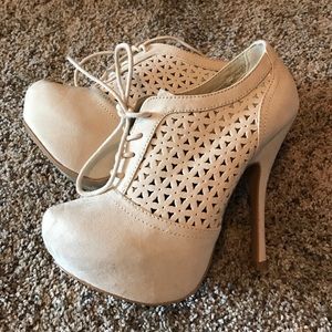 👠👠 Heeled Boots  👠👠