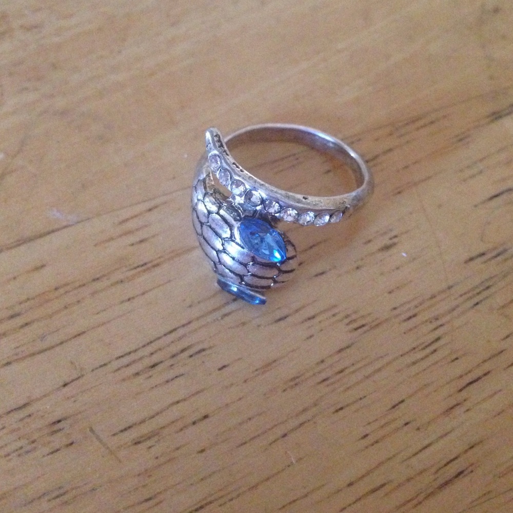 Snake ring - Picture 2 of 3