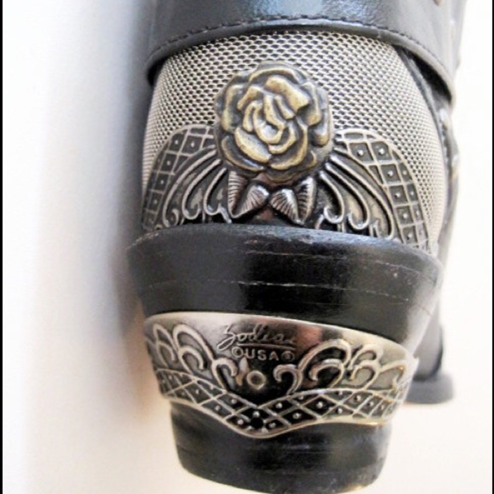 VTG Zodiac Cowboy Black Leather Boots Brass 6M