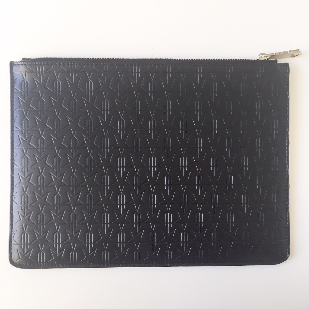 🆕✨Brand new Givenchy Unisex handbag/briefcase✨