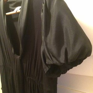 Ella Moss Sexy and comfy blouse with silk sleeves