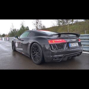 Meet your Posher, Garrett