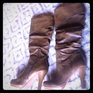 Rampage Boots Size 8.5