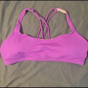 EUC lululemon Free To Be Bra Size 12