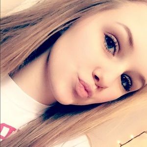 Meet your Posher, Camryn