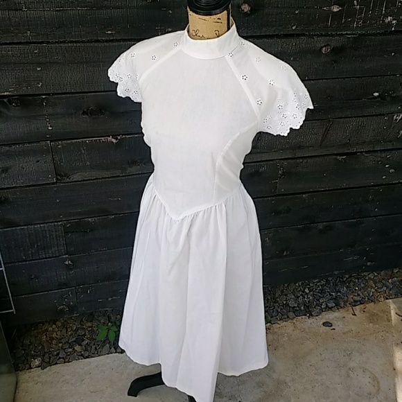 Vintage Eyelet White Midi Wedding Boho Dress - Picture 4 of 4