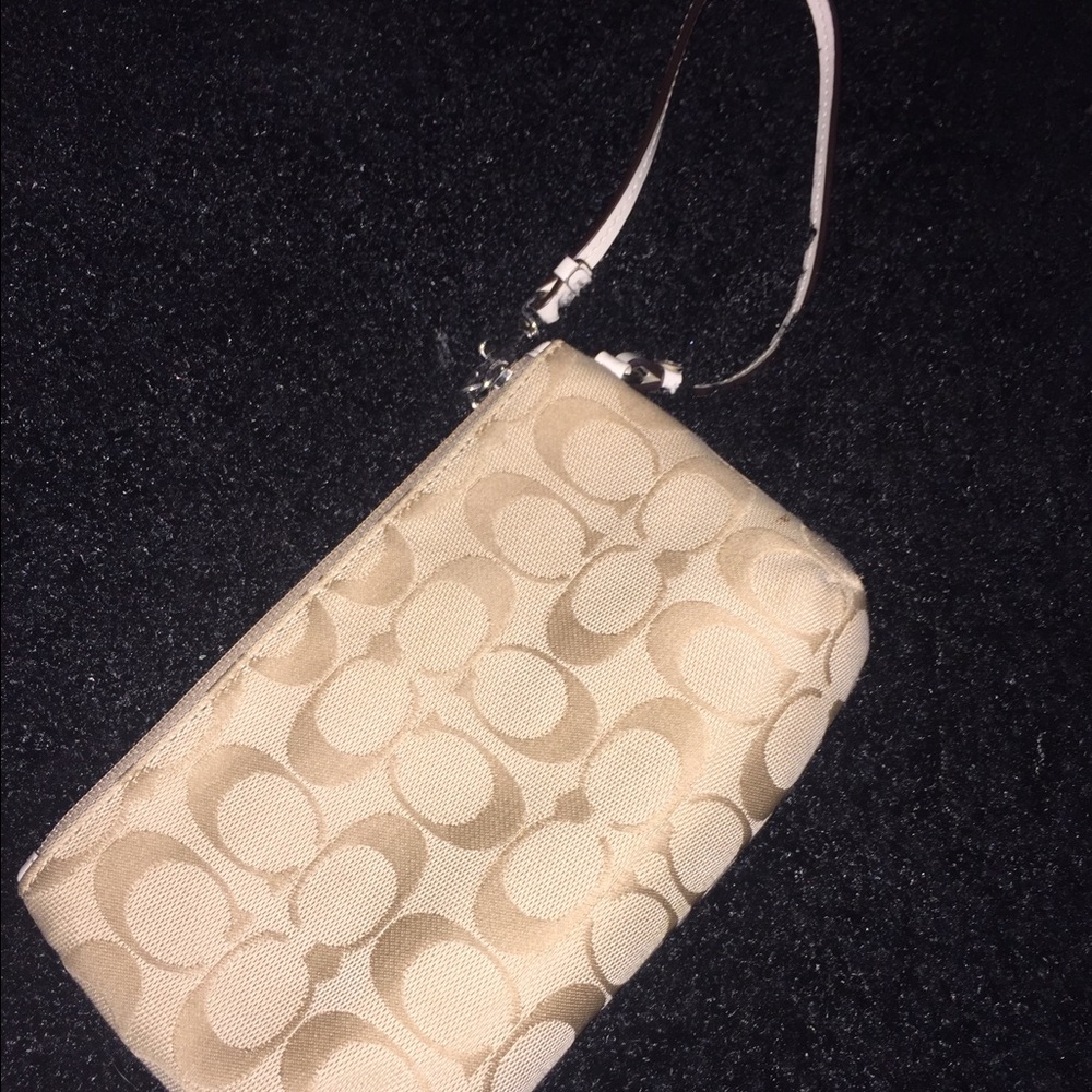 Coach wristlets - Picture 3 of 3