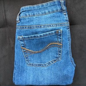 Size 3 Mid-Wash Skinny Jeans!