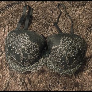 Victoria's Secret 32DD Dream Angels Demi Bra