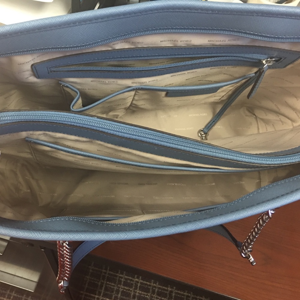 Michael Kors Blue tote - Picture 3 of 4