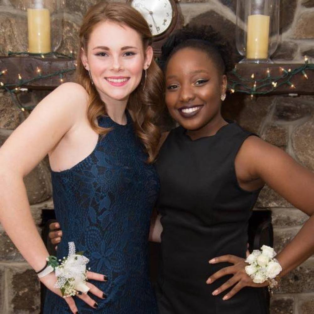 Meet your Posher, Caroline