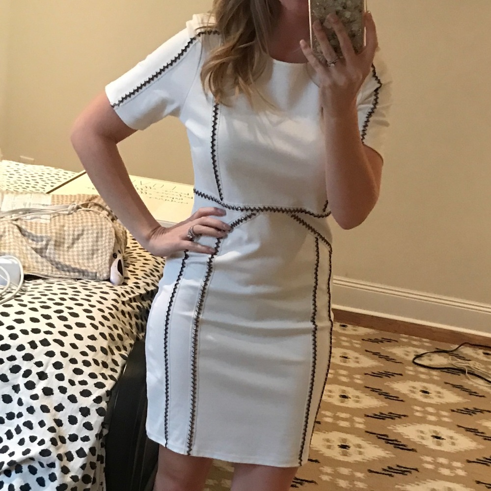 Chelsea & Violet White Dress size M