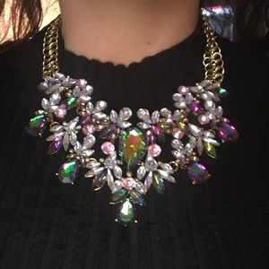 New Gorgeous Must Have Statement Necklace