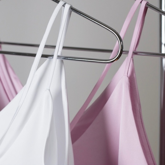 SoldOut11thStreet - Picture 2 of 8