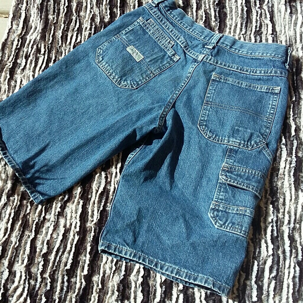 Bundle of Lee Jean Shorts - Waist 30" Bundle of 2